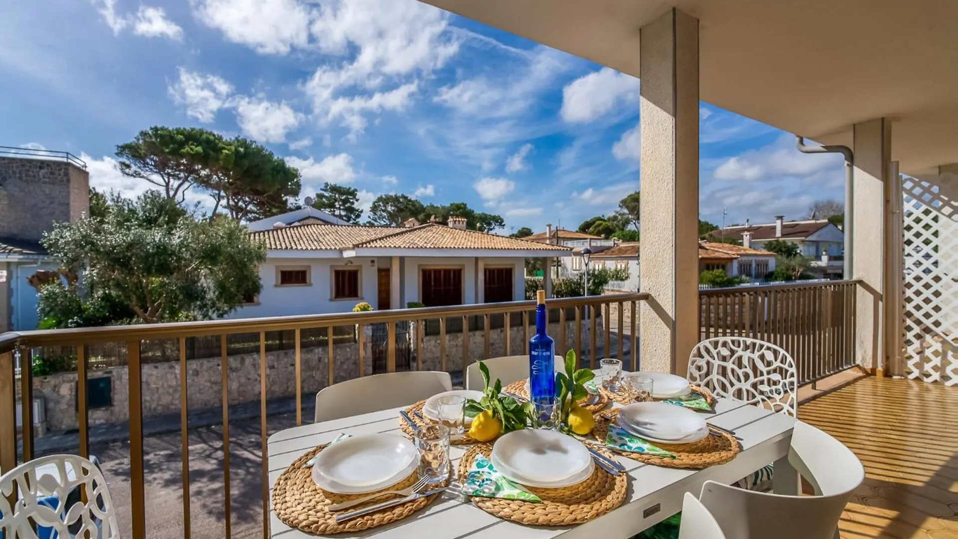6 Bedroom Apartment In Majorca Platja de Muro Ισπανία